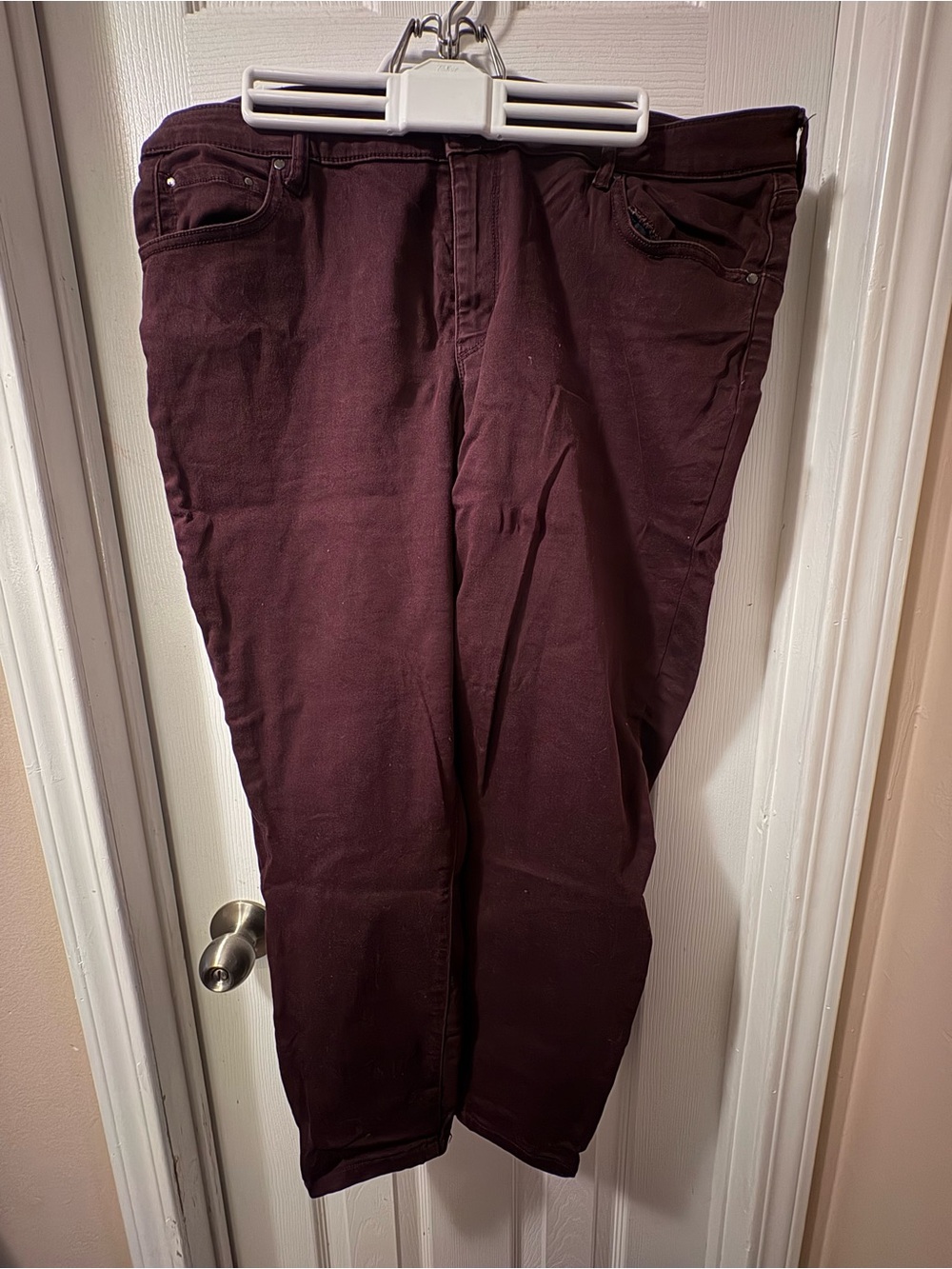 Reitmans Sculpting Jeans in Deep Burgundy